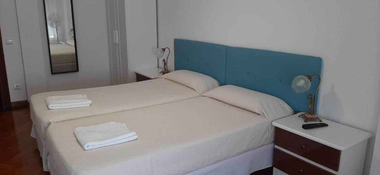 Alojamiento Casa Leon Santoña Exteriör bild